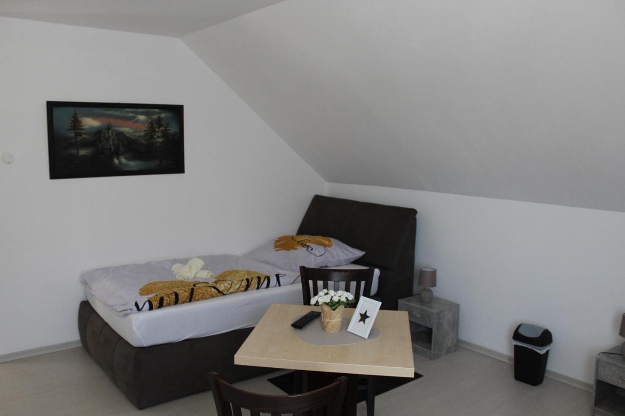 Marstall Apartmenthaus Kassel ภายนอก รูปภาพ