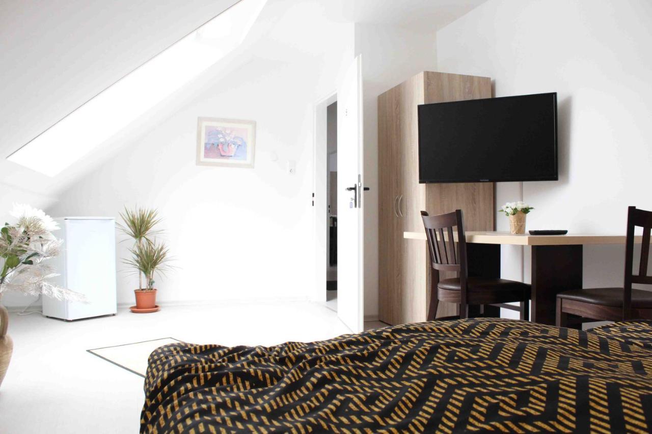 Marstall Apartmenthaus Kassel ภายนอก รูปภาพ